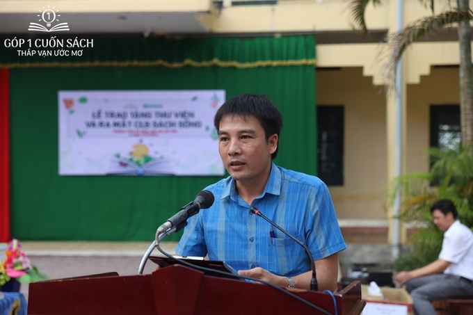 Trao tặng sách trên quê hương danh nhân văn hóa Vũ Diệm - Ảnh 7. Trao tặng sách trên quê hương danh nhân văn hóa Vũ Diệm - Ảnh 7.