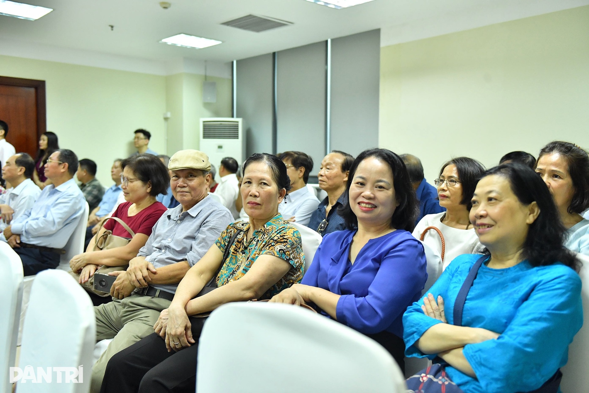 Bộ Nội vụ tiếp nối truyền thống thực hiện nhiệm vụ đại sự quốc gia - 7 Bộ Nội vụ tiếp nối truyền thống thực hiện nhiệm vụ đại sự quốc gia - 7