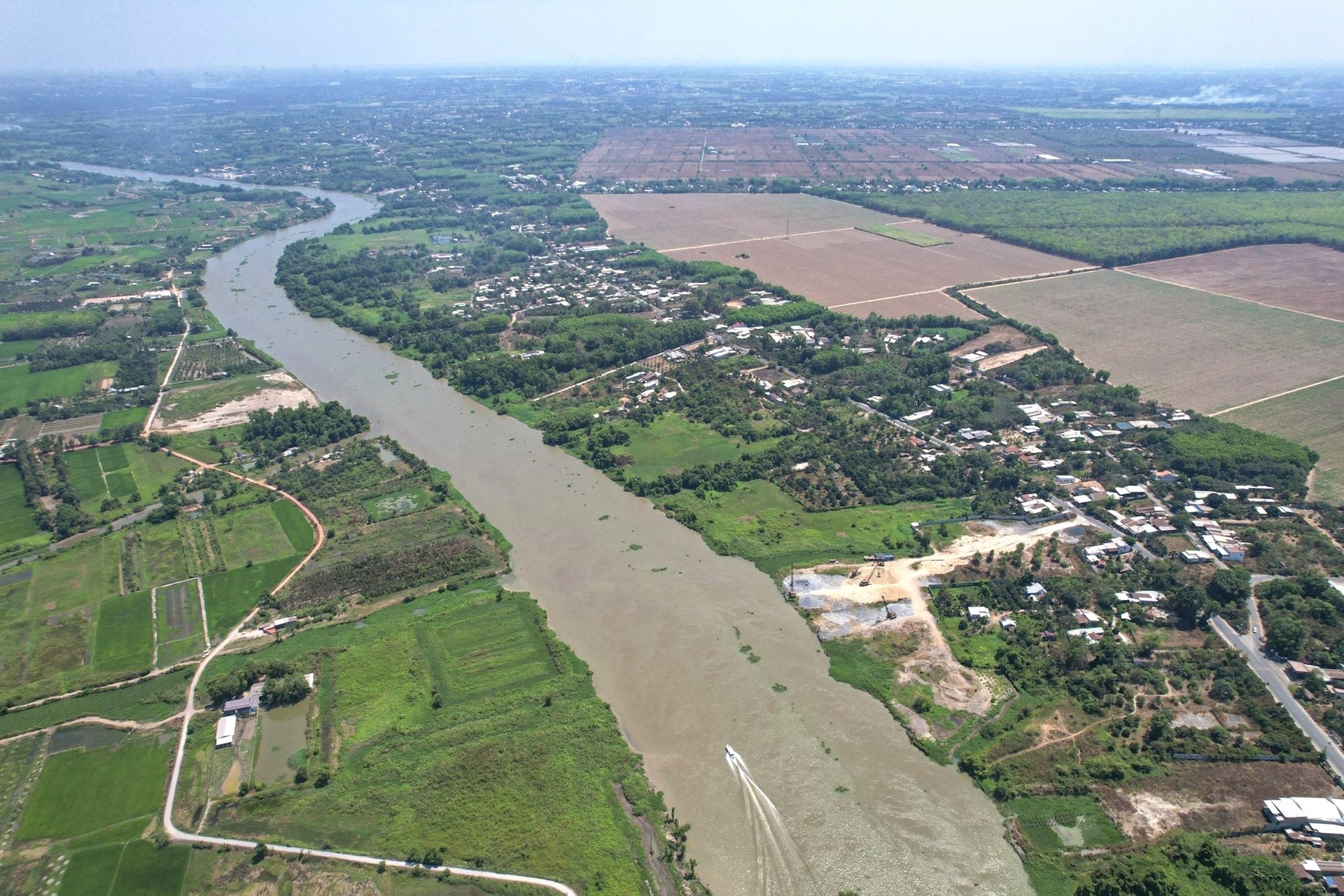 Cách nào thu hút đầu tư Vành đai 4 TPHCM? - 2 Cách nào thu hút đầu tư Vành đai 4 TPHCM? - 2
