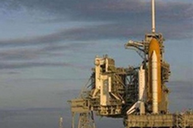 NASA bị “dội bom tấn”