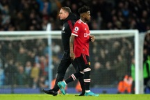 Teddy Sheringham chỉ ra "tử huyệt" khiến Man Utd sa sút