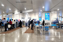 Kiểm soát chặt chẽ, ngăn chặn buôn hàng xách tay qua đường hàng không