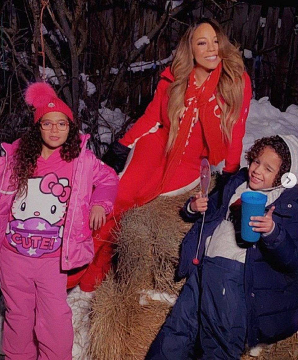Mariah Carey hạnh phúc đón giáng sinh bên bạn trai trẻ - 8 Mariah Carey hạnh phúc đón giáng sinh bên bạn trai trẻ - 8