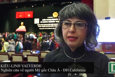 Đại biểu Kiều Linh Valverde phát biểu