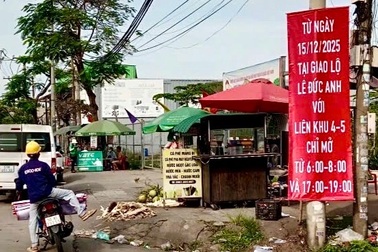 Thay đổi giờ mở giao lộ ở TPHCM để ngăn xe chạy ngược chiều, giảm ùn tắc