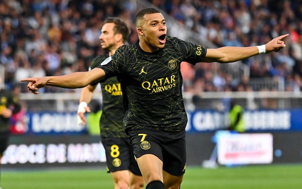 Mbappe lập cú đúp giúp PSG sáng cửa đăng quang ngôi vương Ligue 1 - 1 Mbappe lập cú đúp giúp PSG sáng cửa đăng quang ngôi vương Ligue 1 - 1