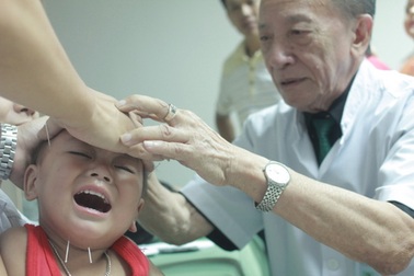 Vị “thần kim” ôm nỗi lo thất truyền nghề châm cứu