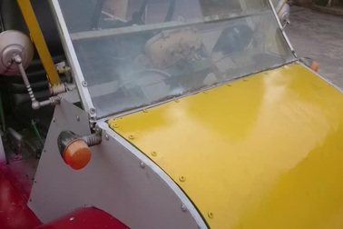 Nam sinh cấp 3 chế tạo thành công ô tô chạy bằng năng lượng mặt trời