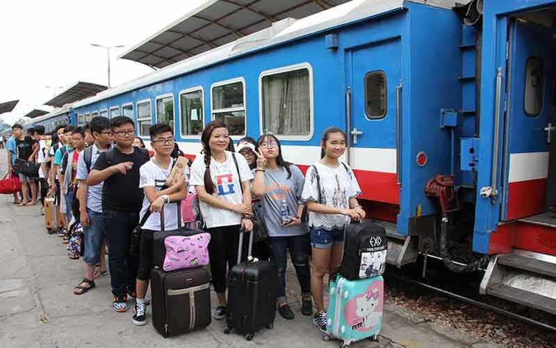 duong-sat-giam-gia-1.jpg duong-sat-giam-gia-1.jpg