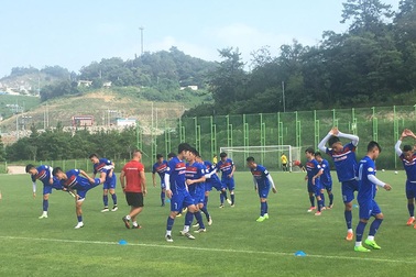 Xuân Trường nhận nhiệm vụ mua nhân sâm tẩm bổ cho U22 Việt Nam