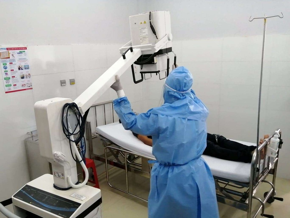 Chủ tịch Cà Mau: Không lợi dụng dịch mua sắm vật tư y tế phục vụ việc khác - 1 Chủ tịch Cà Mau: Không lợi dụng dịch mua sắm vật tư y tế phục vụ việc khác - 1