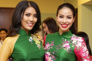 Phạm Hương, Lan Khuê lọt top Hoa hậu đẹp nhất năm 2015