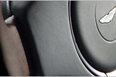 Aston Martin sẽ sản xuất xe DBX 700 mã lực