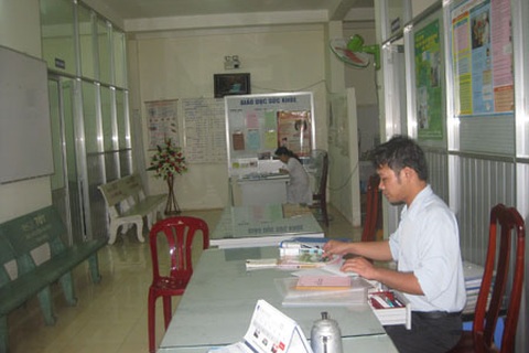 ĐBSCL: Y tế cơ sở vắng vì thiếu niềm tin