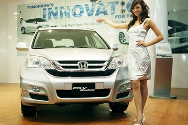 Cập nhật giá xe Renault và Honda tại Việt Nam