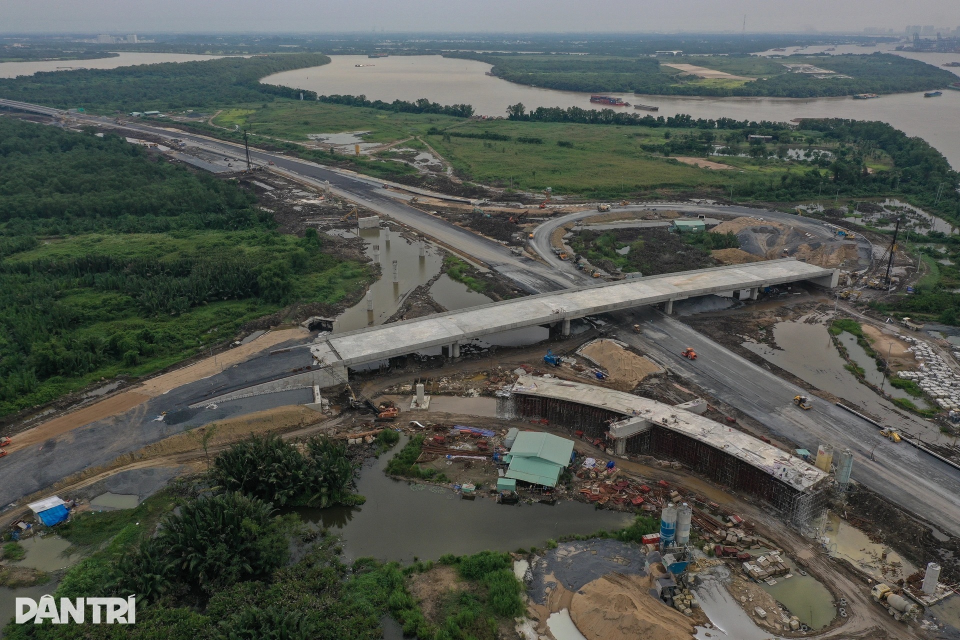 Chủ đầu tư Vành đai 3 TPHCM báo cáo sự cố lún tại công trường