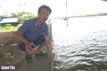 Vụ 2 anh em ruột đuối nước: "Tôi đã cố mò nhưng không cứu được các cháu"