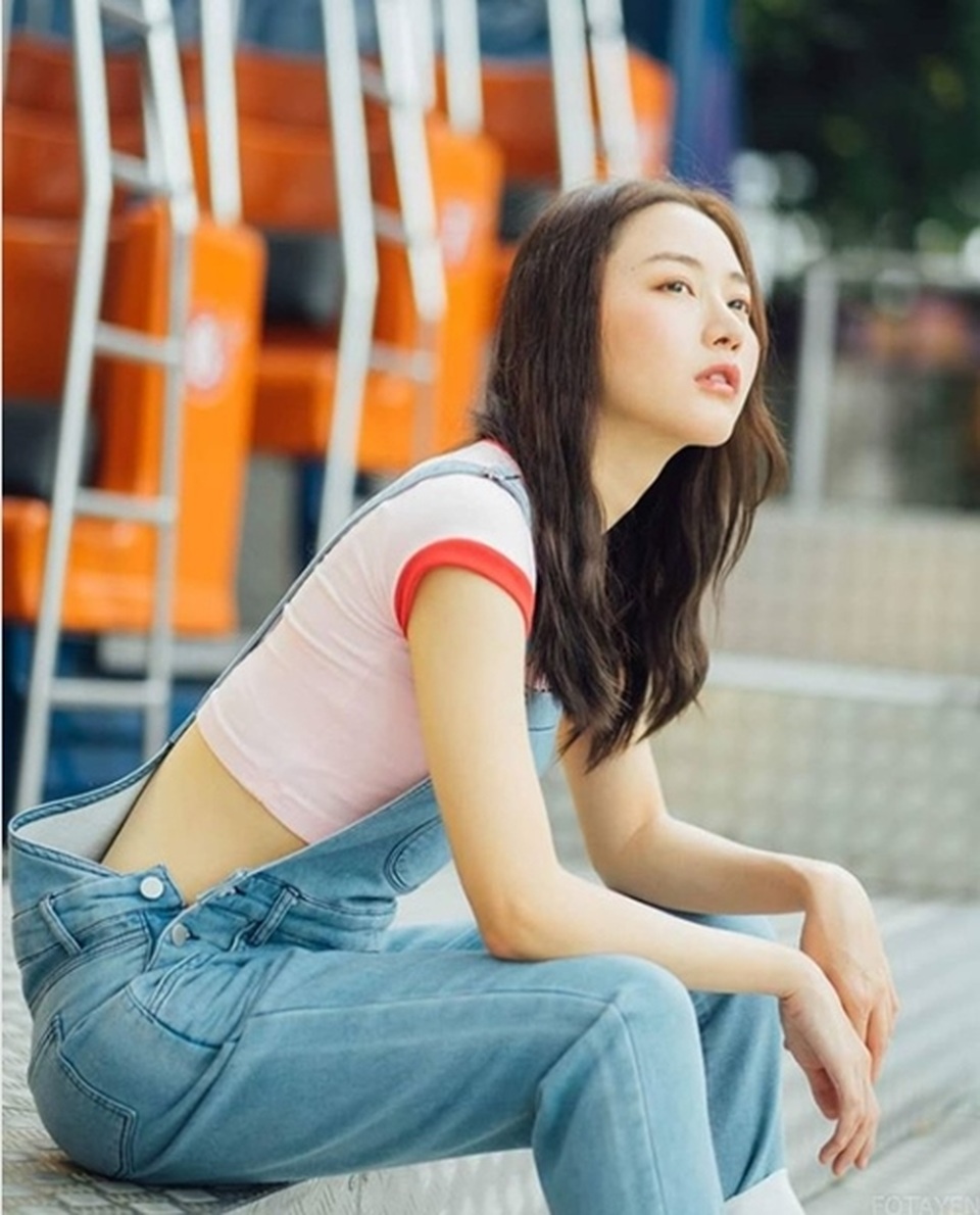 5 cách mặc croptop của con gái Thái - 8 5 cách mặc croptop của con gái Thái - 8