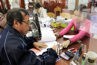 Thi công chức ở Hà Nội: Không có hộ khẩu phải là Tiến sĩ, Thủ khoa