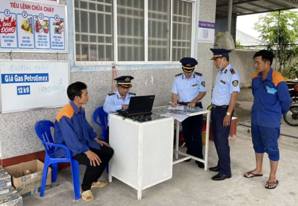 Ma trận kiếm tiền trong thị trường xăng, dầu - 1