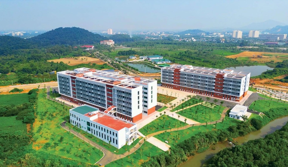 Sáp nhập đại học: Sẽ giải tán tất cả các trường yếu kém? - 5 Sáp nhập đại học: Sẽ giải tán tất cả các trường yếu kém? - 5