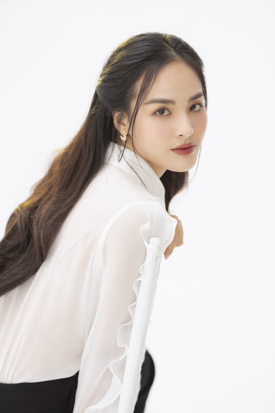 MC Quỳnh Nga Chuyển động 24h: Tôi từng có những nổi loạn rất trẻ con - 4 MC Quỳnh Nga Chuyển động 24h: Tôi từng có những nổi loạn rất trẻ con - 4