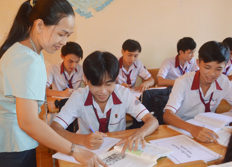 Cô giáo “truyền lửa” cho học sinh mê Sử với dự án “Sóc Trăng quê hương tôi” - 2 Cô giáo “truyền lửa” cho học sinh mê Sử với dự án “Sóc Trăng quê hương tôi” - 2