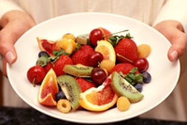 Một em bé tắc ruột do ăn sơ ri