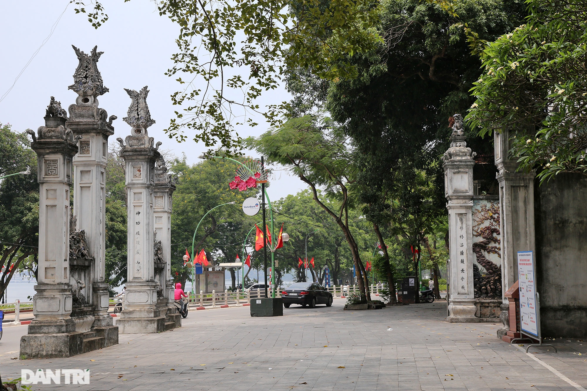 Hà Nội khác biệt sau một thế kỷ qua ảnh chụp so sánh - 12 Hà Nội khác biệt sau một thế kỷ qua ảnh chụp so sánh - 12