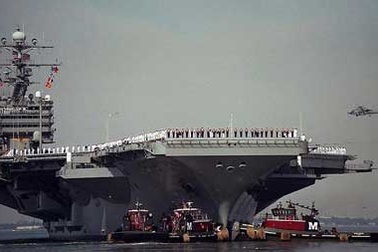 Australia từ chối cho Mỹ thiết lập căn cứ tàu sân bay 