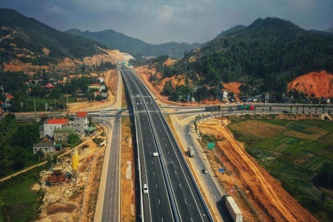 Chính phủ quyết định chỉ định thầu 12 dự án cao tốc Bắc - Nam phía Đông - 1 Chính phủ quyết định chỉ định thầu 12 dự án cao tốc Bắc - Nam phía Đông - 1