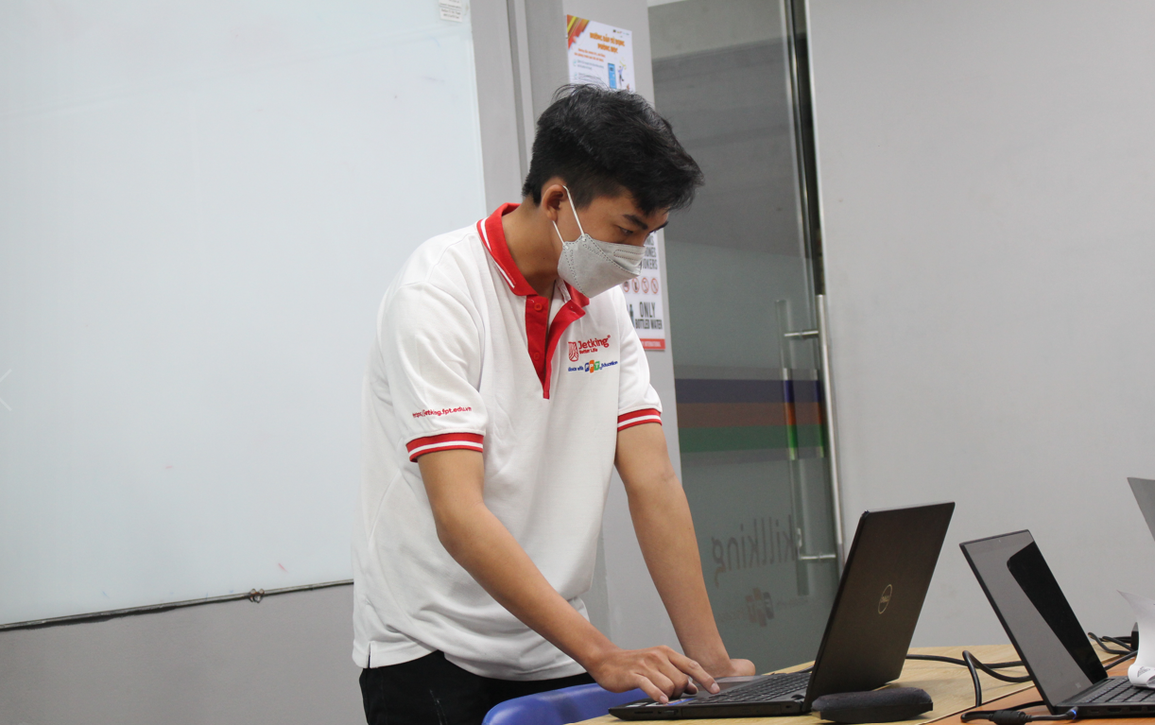 Đại học không phải là sự lựa chọn duy nhất - 2