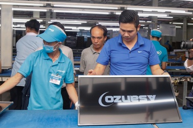 Hải quan trả 18 container hàng bị tạm giữ cho Asanzo