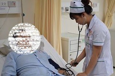 Đau liên tục bụng trái, phát hiện lá lách to gấp 8 lần bình thường
