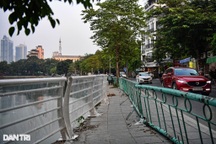 Hà Nội thay mới lan can hồ Tây, góc biểu tượng Khuê Văn Các được giữ nguyên