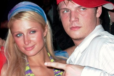 Nick Carter kể xấu tình cũ Paris Hilton 