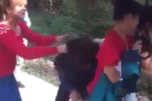 Lại xuất hiện clip nữ sinh đánh nhau