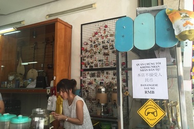 Tiểu thương Đà Nẵng từ chối du khách thanh toán bằng Nhân dân tệ