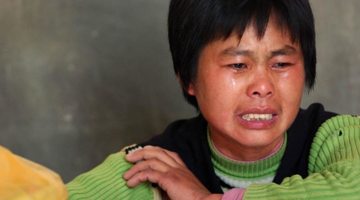 Người vợ điên đã chết đột nhiên trở về minh oan cho chồng ngồi tù oan - 1 Người vợ điên đã chết đột nhiên trở về minh oan cho chồng ngồi tù oan - 1