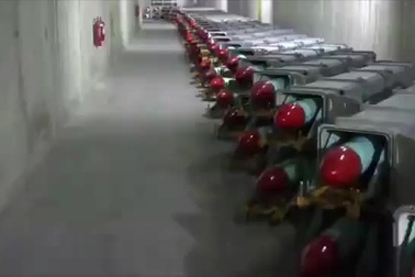 Iran lần đầu khoe hình ảnh "thành phố tên lửa" dưới lòng đất