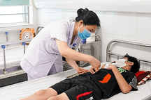 Ai có thể mua gói bảo hiểm y tế bổ sung Bộ Y tế đang đề xuất?