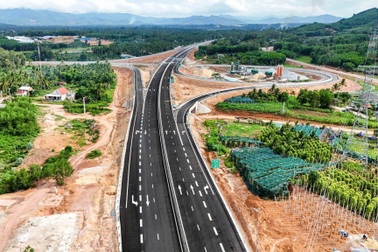 Chính phủ chỉ đạo hỏa tốc gỡ vướng cho 4 dự án cao tốc Bắc - Nam
