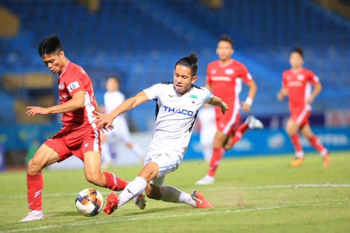 V League 2021: Khủng hoảng phong độ các đội đua - Vé vào Top 6 chia đều - Ảnh 3. V League 2021: Khủng hoảng phong độ các đội đua - Vé vào Top 6 chia đều - Ảnh 3.