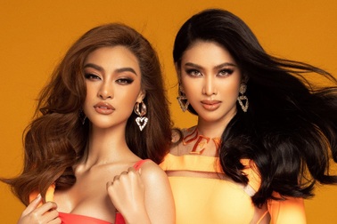 Á hậu Ngọc Thảo diện bikini đọ đường cong với Kiều Loan