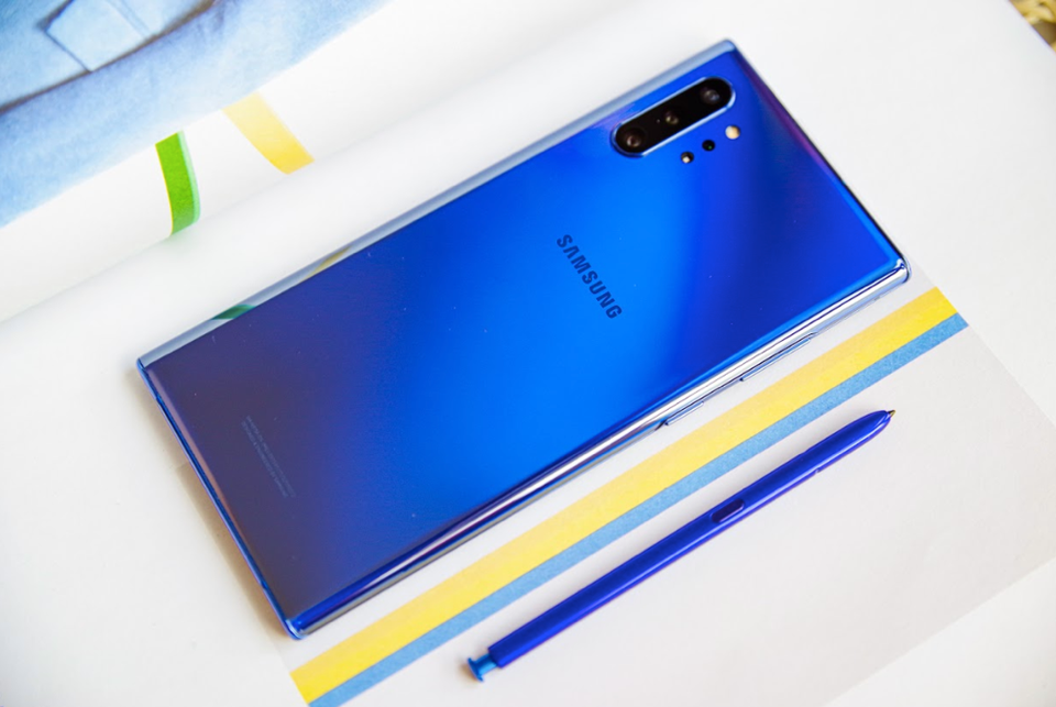 Xu hướng sắc xanh Aura mới trên smartphone - 2 Xu hướng sắc xanh Aura mới trên smartphone - 2