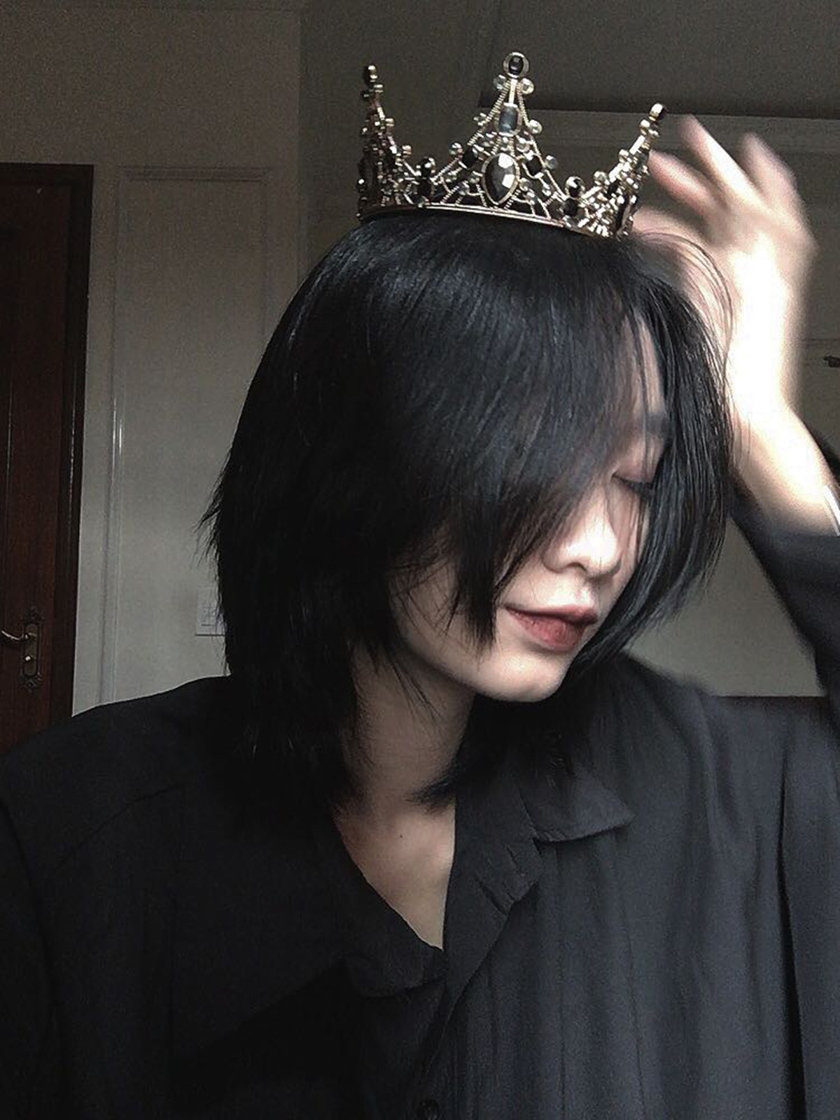 Nữ sinh 17 tuổi cao 1m70, sở hữu nét đẹp phi giới tính gây sốt mạng - 5