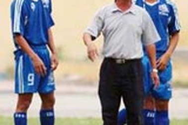 Chung kết ở hai đầu