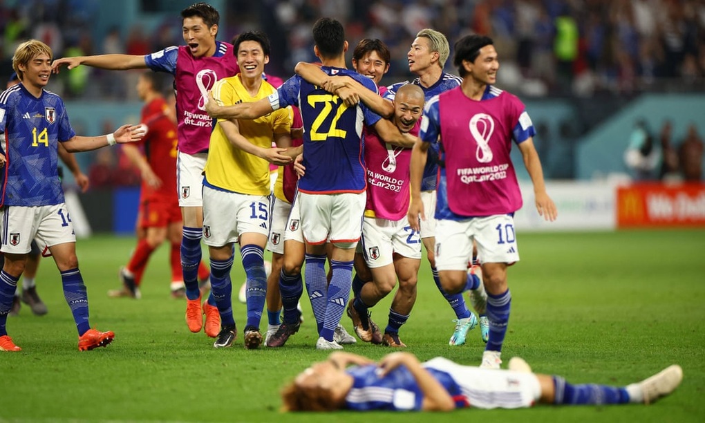 Báo Nhật Bản phản ứng thế nào khi đội nhà tạo nên cơn địa chấn ở World Cup? - 2 Báo Nhật Bản phản ứng thế nào khi đội nhà tạo nên cơn địa chấn ở World Cup? - 2
