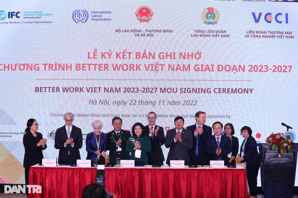 Gần 1 triệu lao động hưởng lợi từ chương trình Better Work - 2 Gần 1 triệu lao động hưởng lợi từ chương trình Better Work - 2