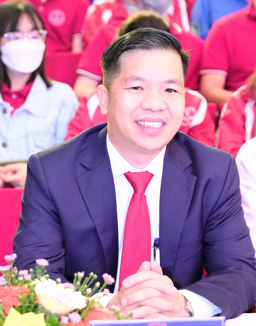 8 năm Thiên Long đồng hành với chương trình Chia sẻ cùng thầy cô - 1 8 năm Thiên Long đồng hành với chương trình Chia sẻ cùng thầy cô - 1